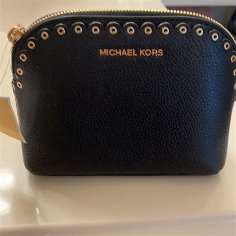 michael kors makeup bag outlet